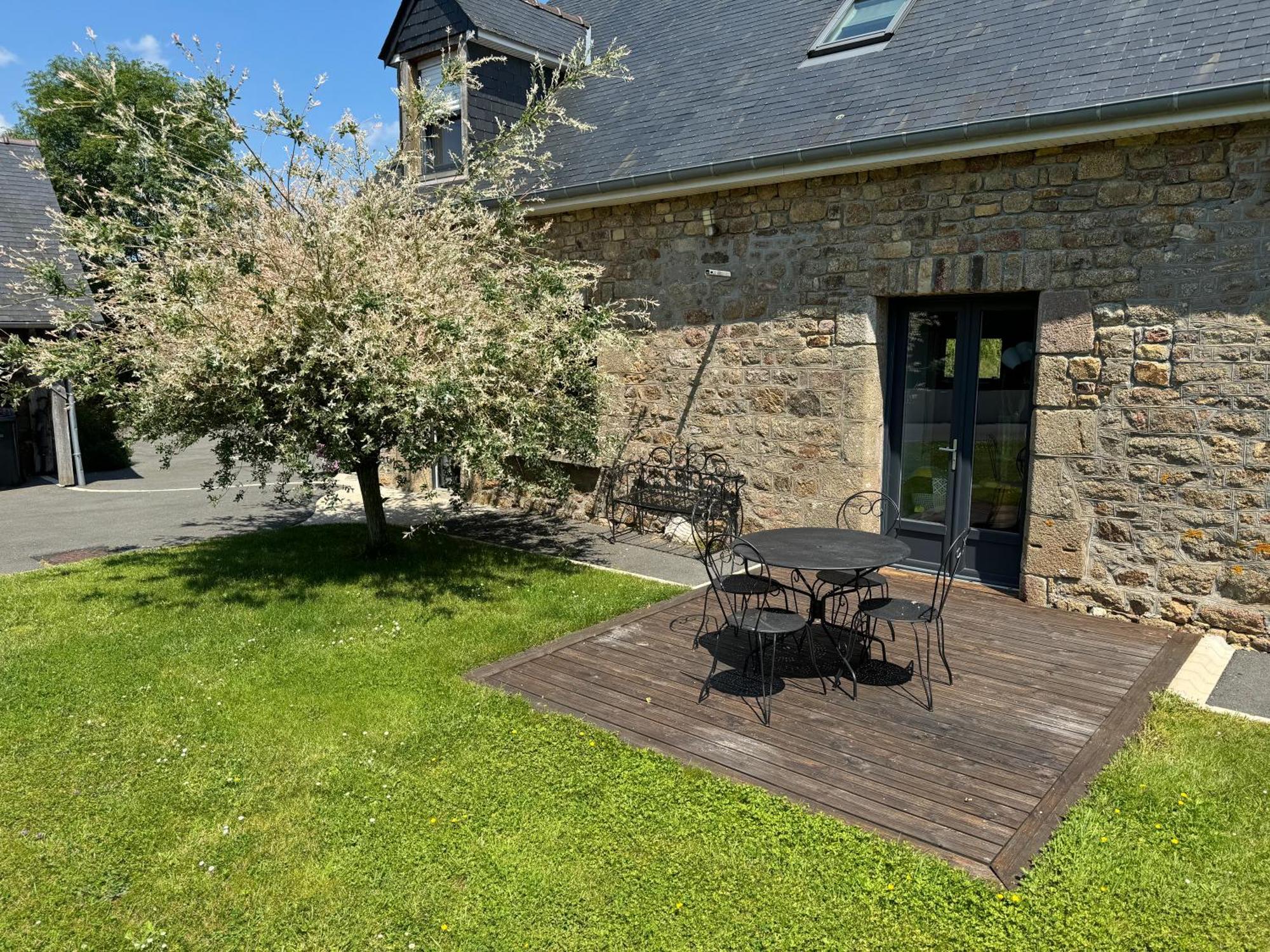La Maison De Benjamin La Chapelle-Saint-Aubert Buitenkant foto