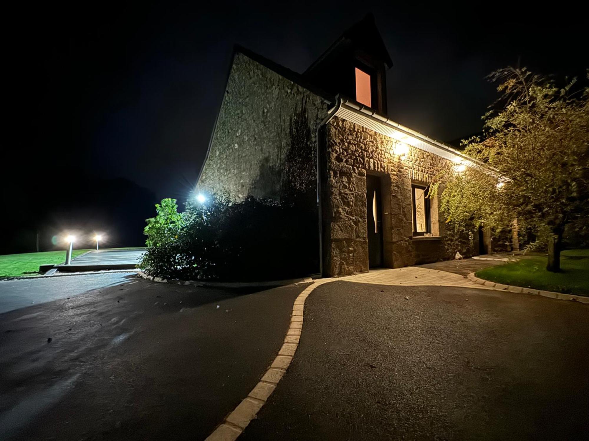 La Maison De Benjamin La Chapelle-Saint-Aubert Buitenkant foto